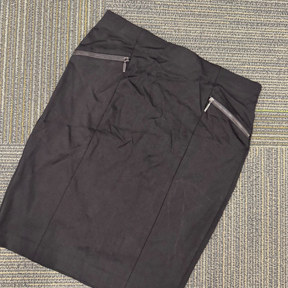Alfani Women Black Pencil Skirt Size 6 Zipper Detail Knee Length Business Casual